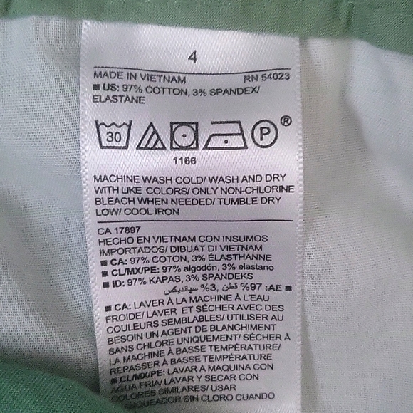 Old Navy Green Shorts - Picture 4 of 5